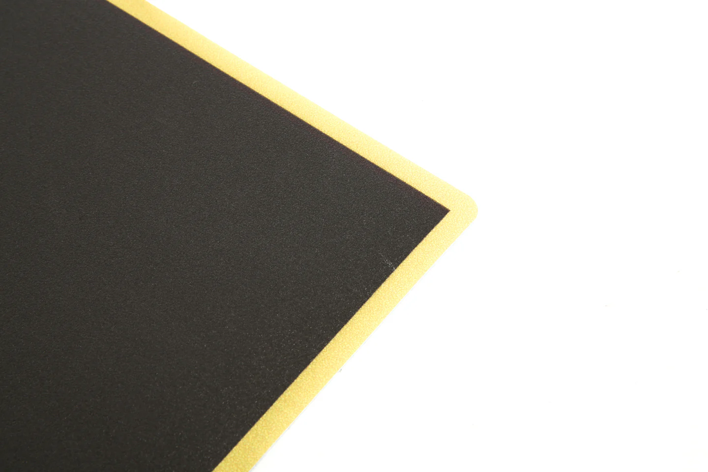 Nordic Gaming Guardian Stuhlmatte Schwarz/Gold